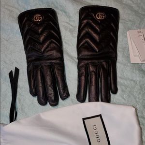 Gucci Leather Gloves